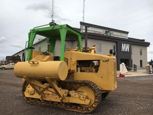 Caterpillar D4E bulldozer