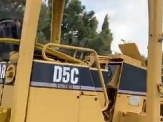 Caterpillar D5C (PIEZAS / DESGUACE) bulldozer para piezas