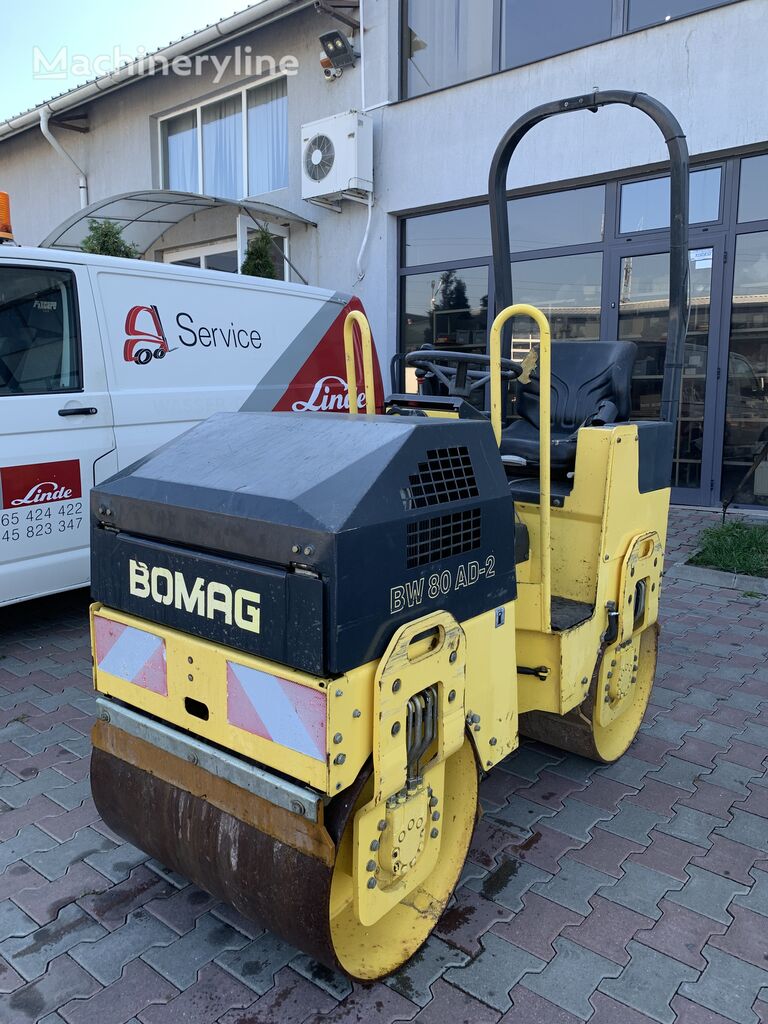 BOMAG BW80 compactador de asfalto