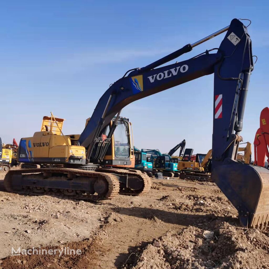 Volvo EC210BLC excavadora de cadenas