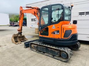 DOOSAN DX63 miniexcavadora