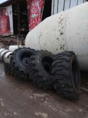 neumático para excavadora nuevo